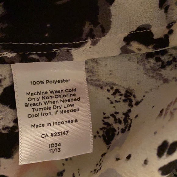 Talbots Floral Blouse NWT Size 16 - Picture 8 of 8